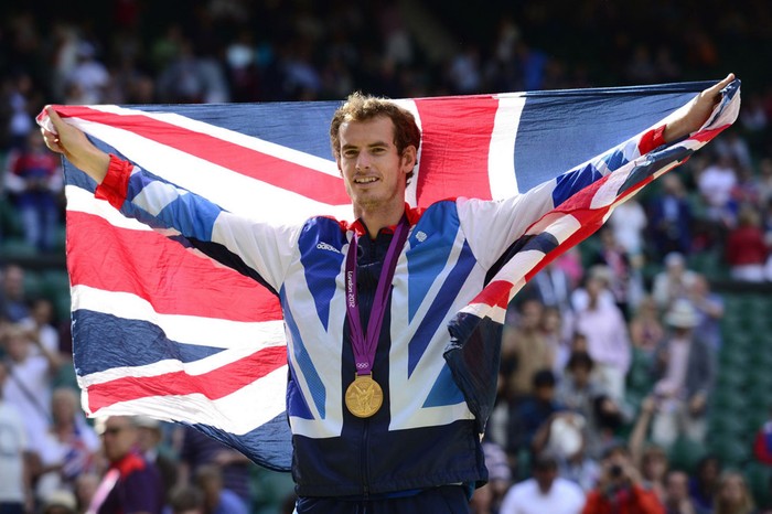 Andy Murray đã đi vào lịch sử bởi sau 104 năm Vương quốc Anh mới lại có một tấm HCV Olympic quần vợt nội dung đơn nam.